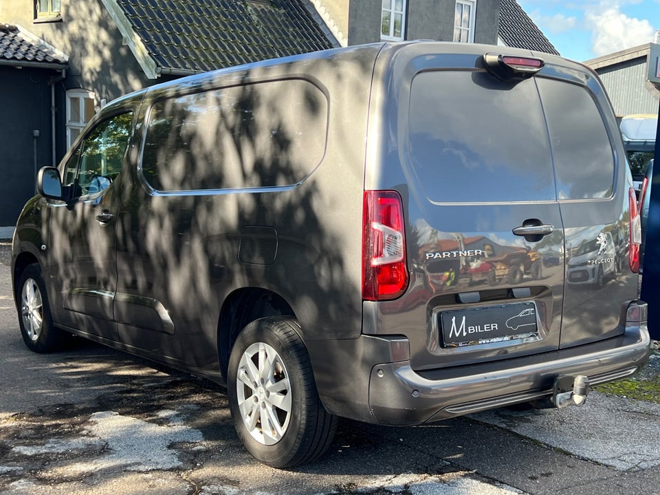 Peugeot Partner 1,5 BlueHDi 130 L2V2 Ultimate EAT8 Van