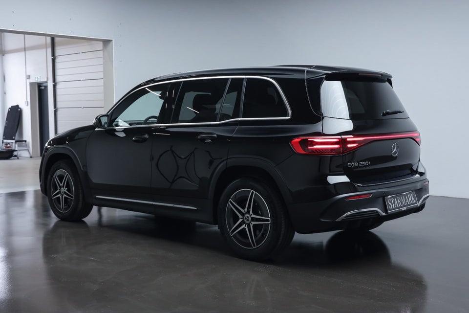 Mercedes EQB250+ AMG Advance 5d