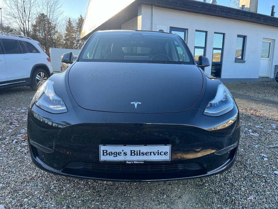 Tesla Model Y Performance AWD 5d