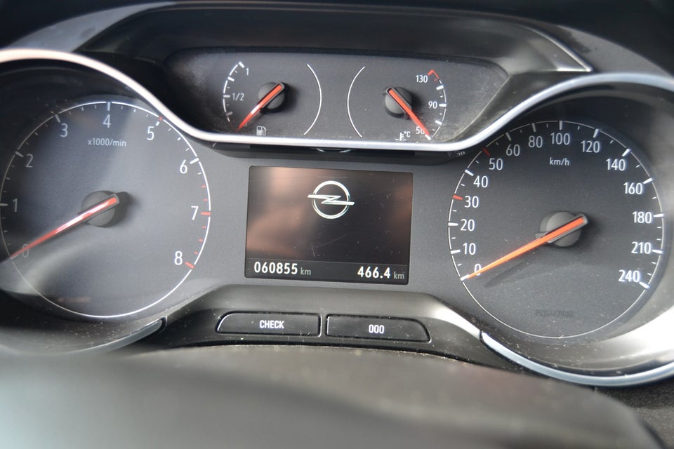 Opel Crossland X 1,2 T 110 Elegance 5d