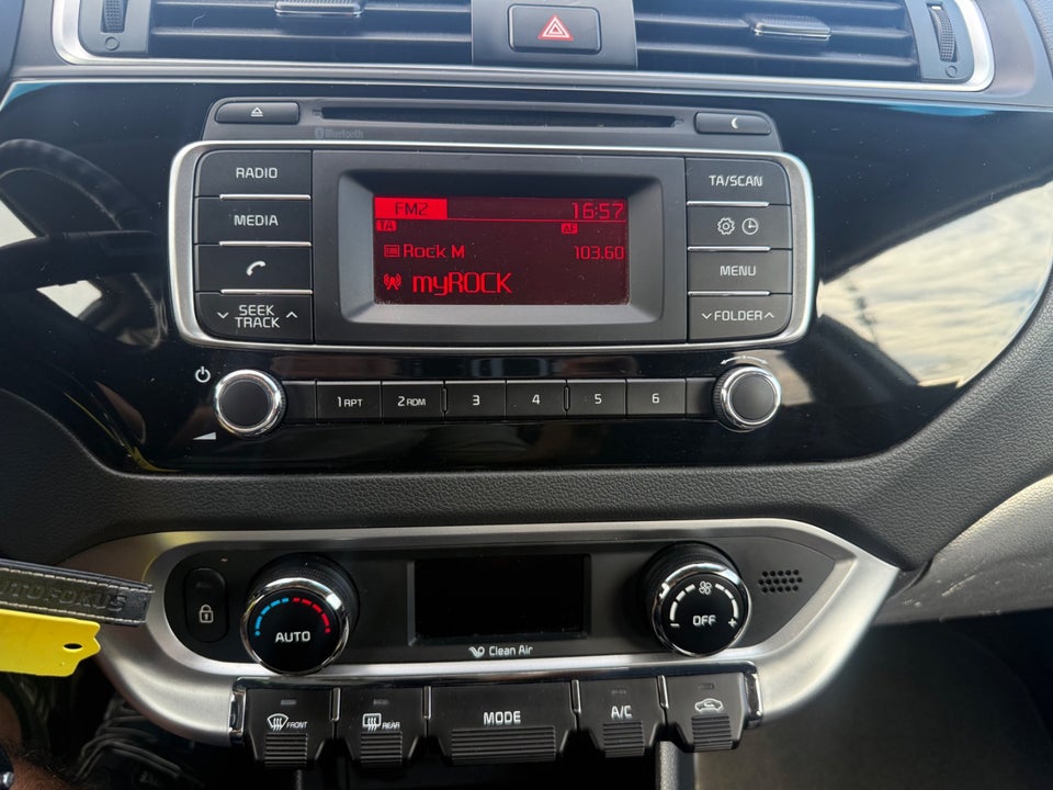 Kia Rio 1,2 CVVT Attraction 5d