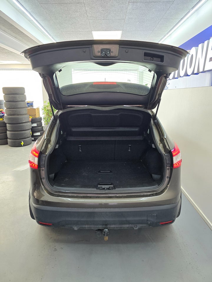 Nissan Qashqai 1,2 Dig-T 115 Acenta 5d