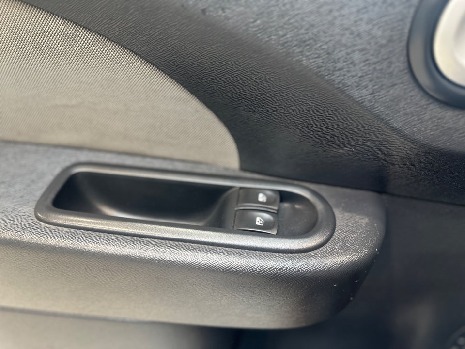 Renault Twingo 1,2 16V E Expression 3d