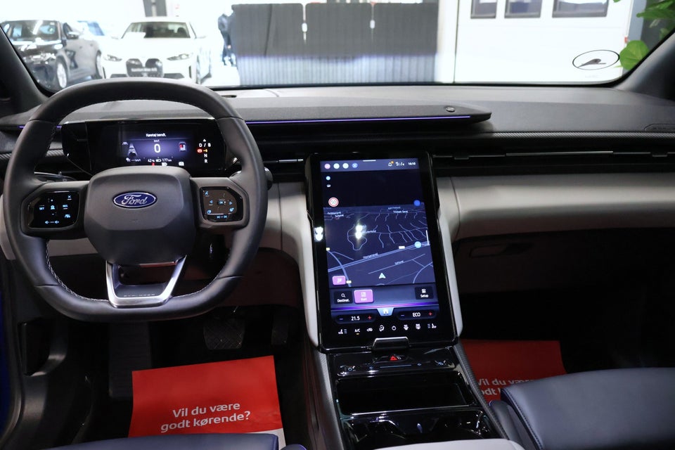 Ford Explorer 77 Premium Extended Range 5d