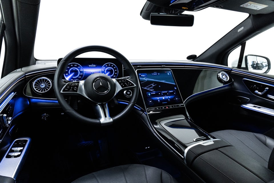 Mercedes EQE300 SUV Electric Art 5d
