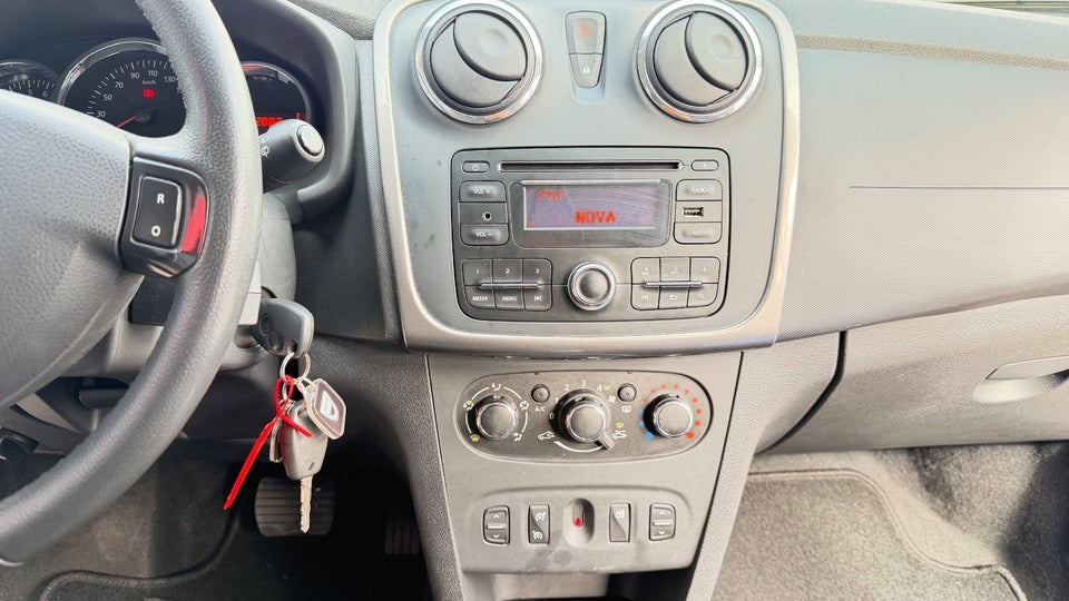 Dacia Logan 0,9 TCe 90 Ambiance MCV 5d