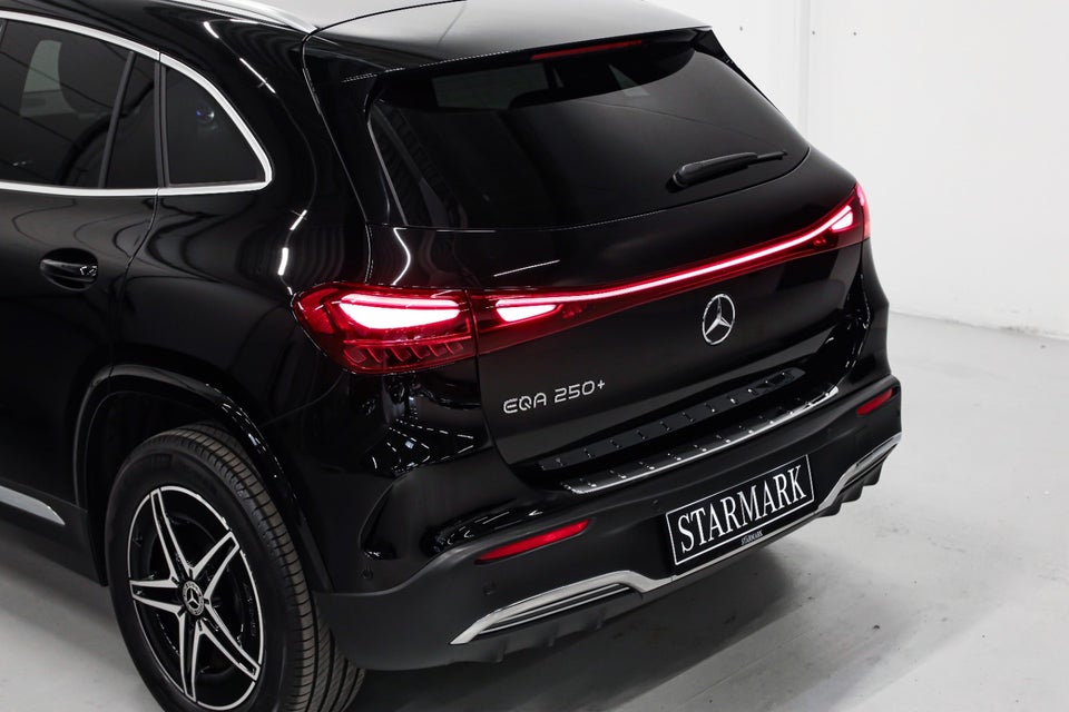 Mercedes EQA250+ AMG Advance 5d