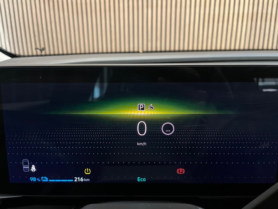 Renault Megane E-Tech 40 Equilibre 5d