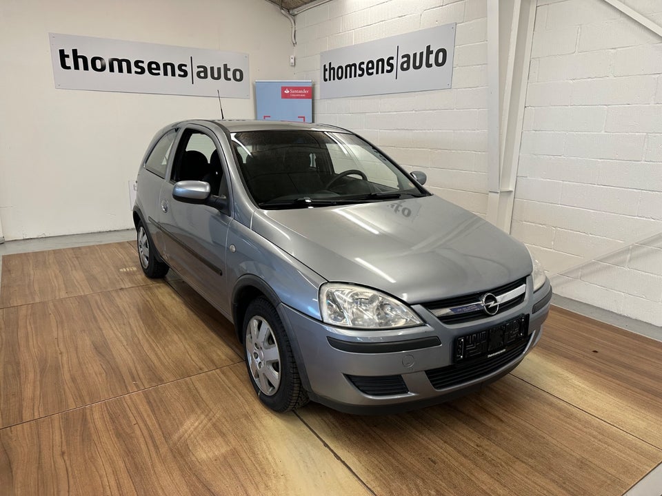 Opel Corsa 1,2 16V Cosmo 3d