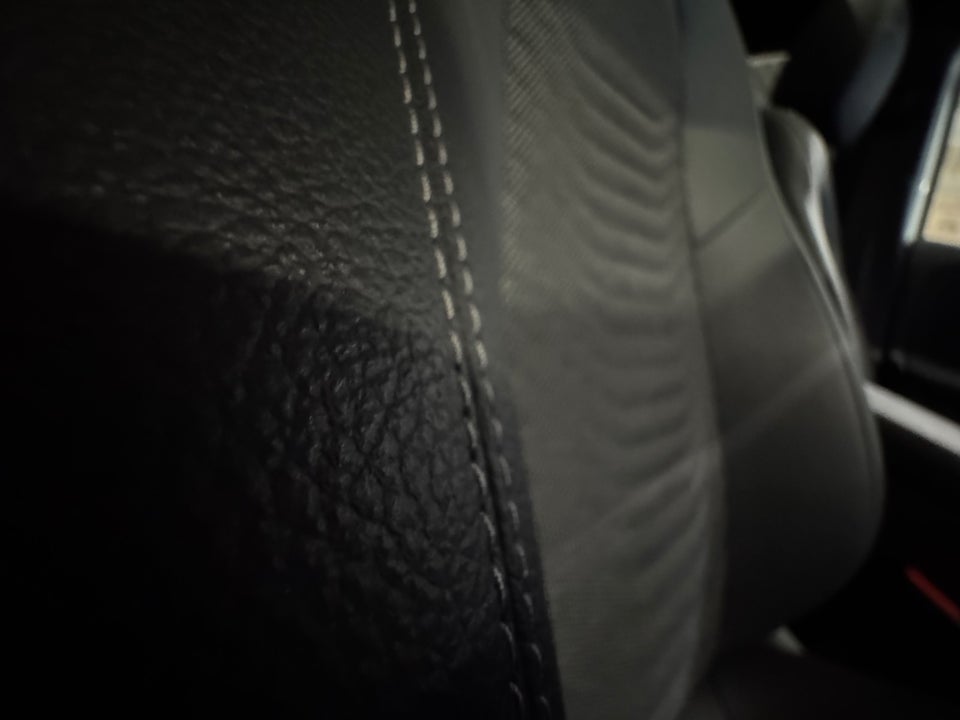 Mercedes EQA350 Progressive 4Matic 5d