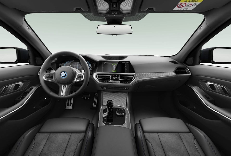 BMW 330e 2,0 Touring M-Sport aut. 5d