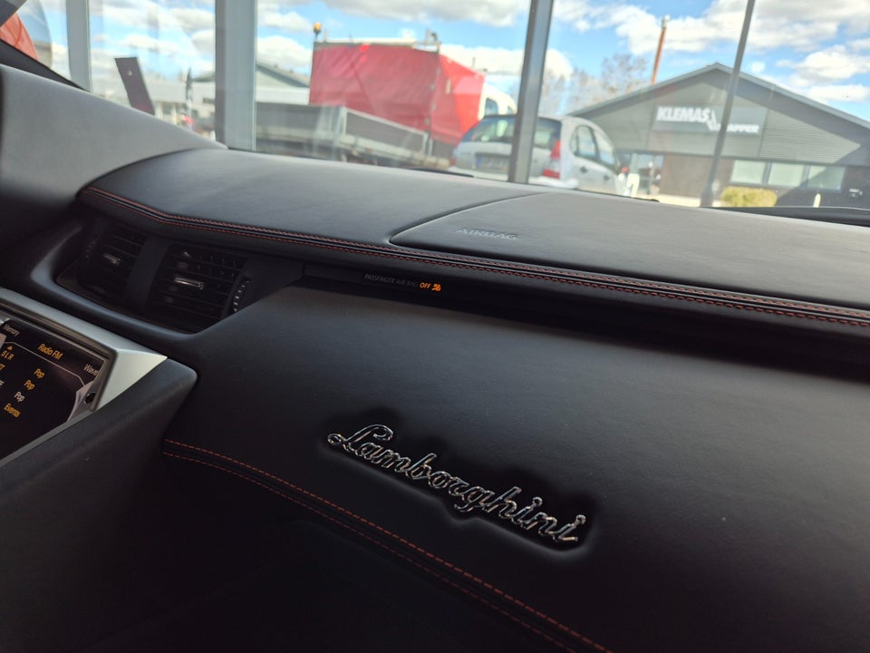 Lamborghini Aventador 6,5 LP700-4 2d