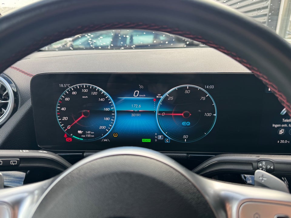 Mercedes EQA300 AMG Line 4Matic 5d