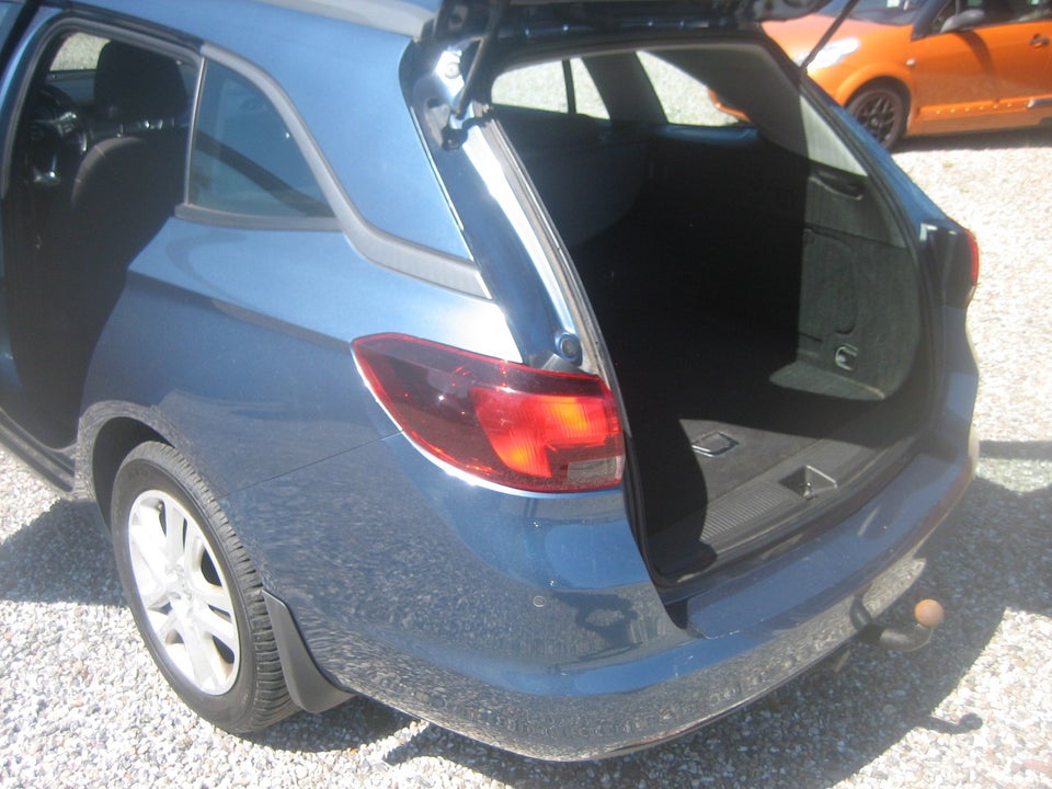 Opel Astra 1,0 T 105 Enjoy Sports Tourer 5d