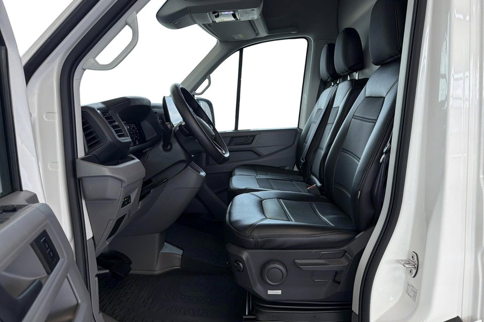 VW Crafter 35 2,0 TDi 177 Kassevogn L3H3 aut.
