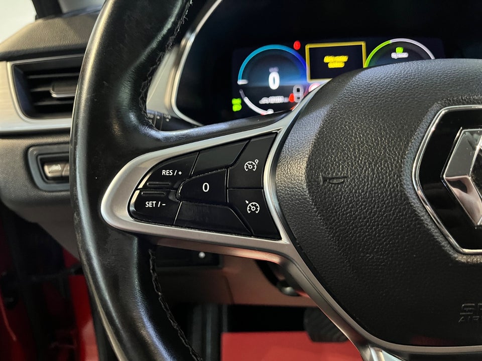 Renault Captur 1,6 E-Tech Intens 5d