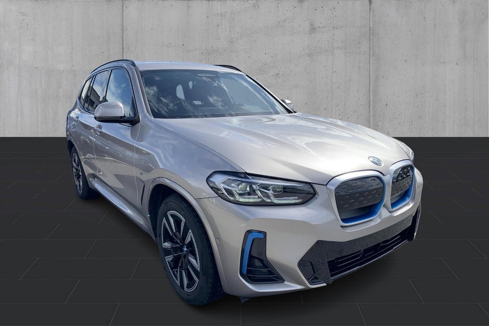 BMW iX3 Charged M-Sport 5d