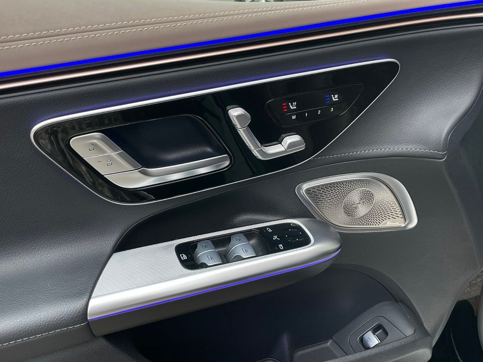 Mercedes EQE350 Electric Art 4d