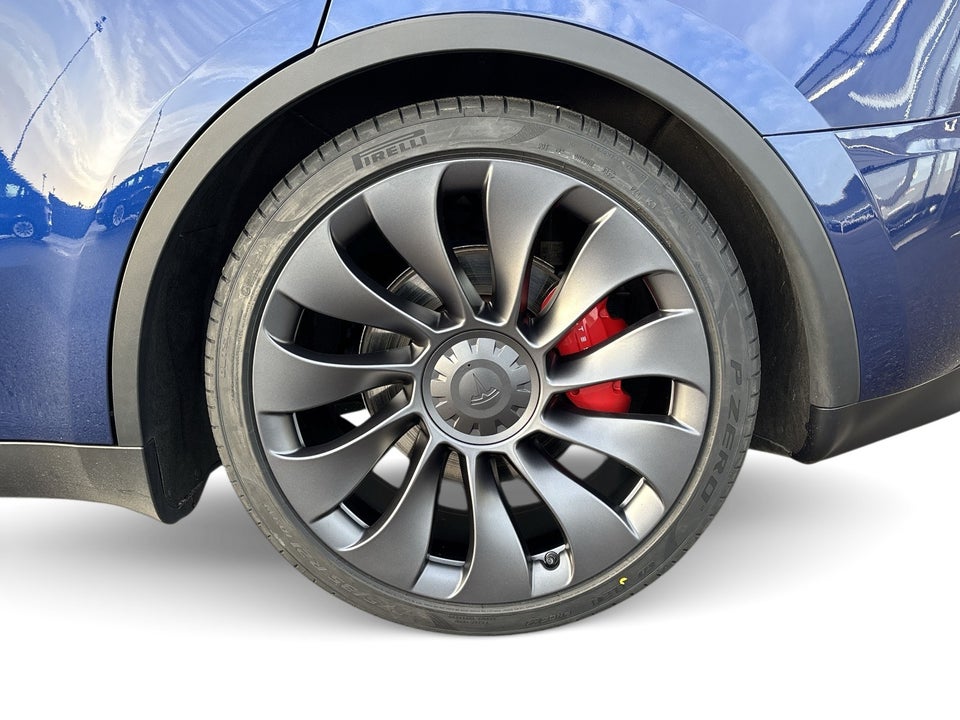 Tesla Model Y Performance AWD 5d