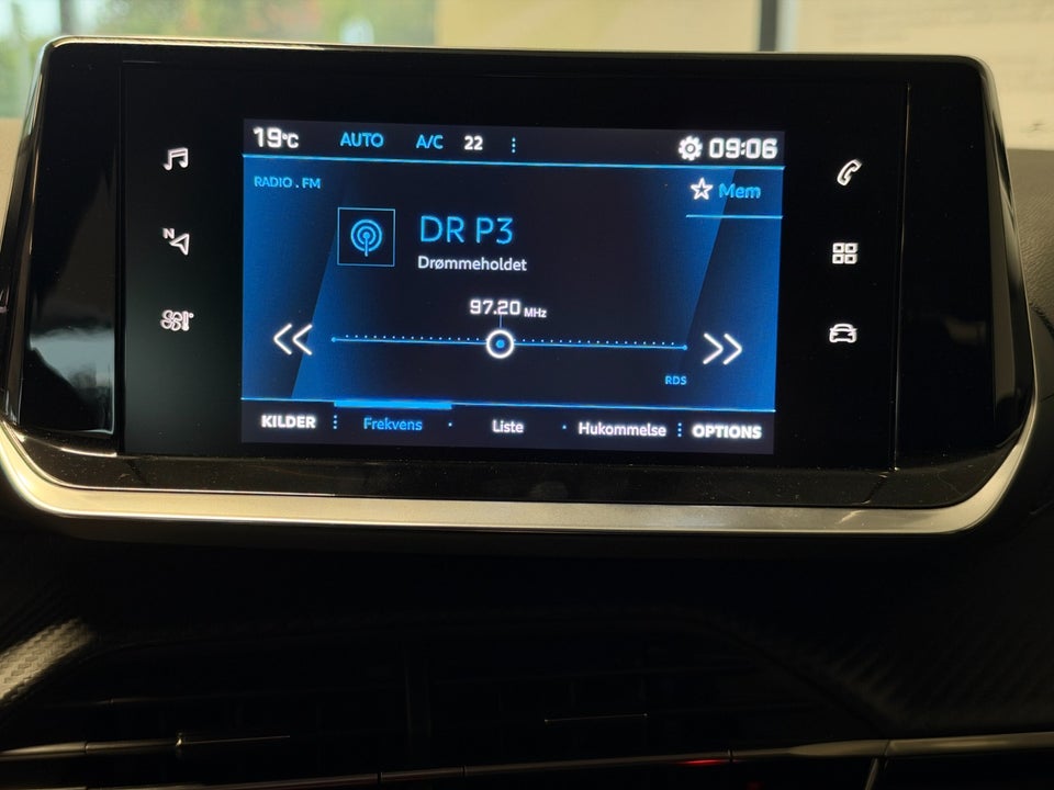 Peugeot 2008 1,2 PureTech 130 Active Pack EAT8 5d