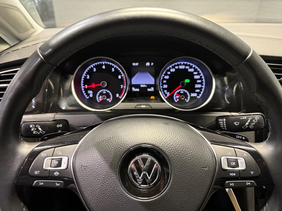 VW Golf VII 1,5 TSi 150 Highline DSG 5d