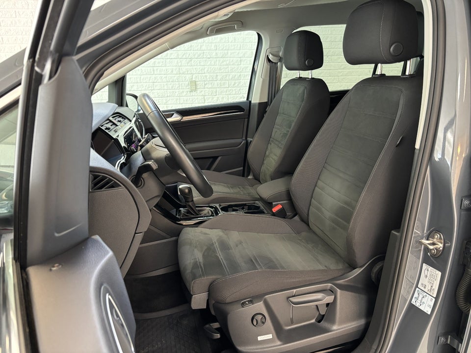 VW Touran 1,5 TSi 150 Highline DSG 7prs 5d