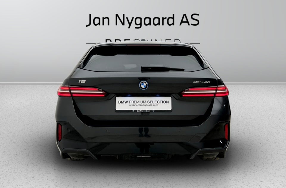 BMW i5 eDrive40 Touring Fully Charged M-Sport 5d