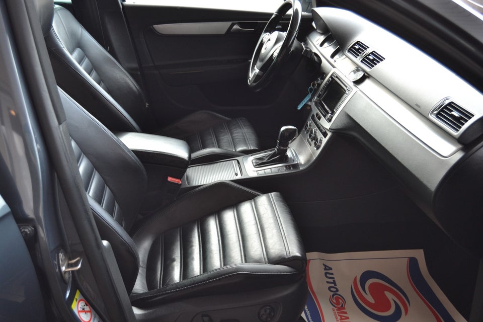 VW Passat 2,0 TDi 140 Highline Variant DSG BMT 5d