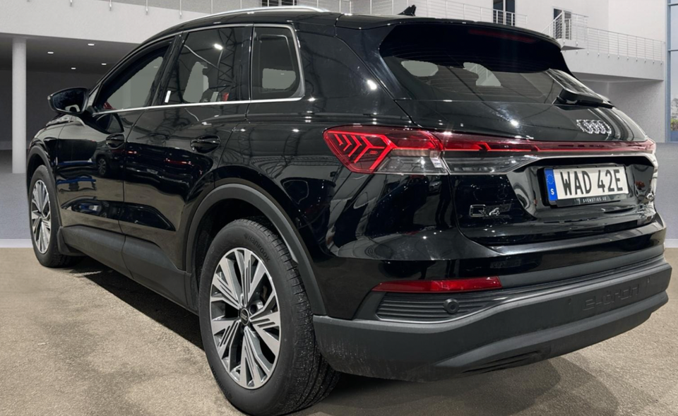 Audi Q4 e-tron 40  5d