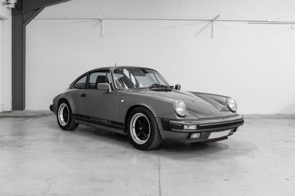 Porsche 911 3,2 Carrera Coupé 2d