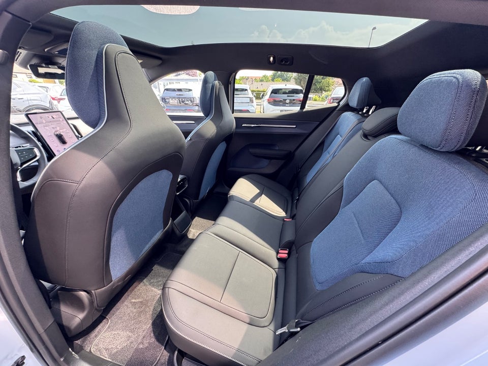 Volvo EX30 Extended Range Ultra 5d
