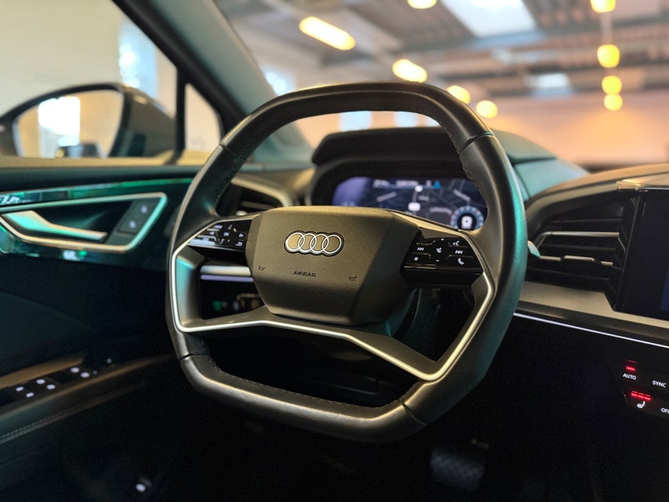 Audi Q4 e-tron 50 Attitude quattro 5d
