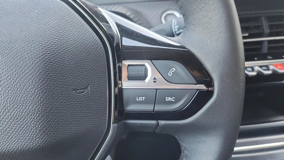 Peugeot e-208 50 Allure 5d