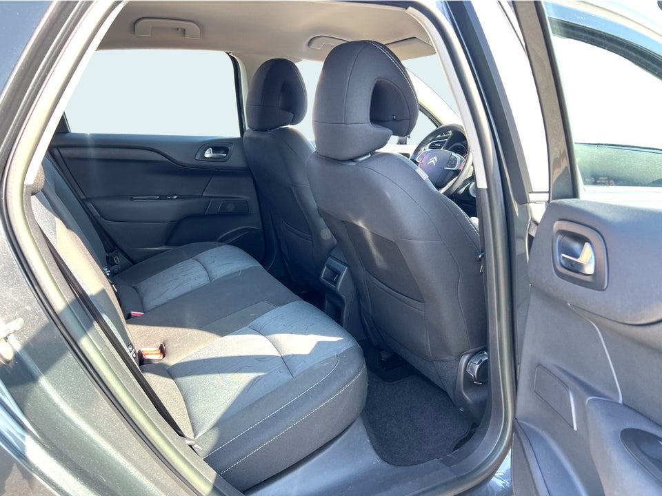 Citroën C4 1,2 PureTech 130 Feel 5d