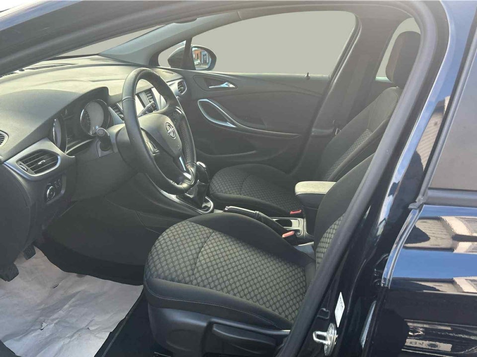 Opel Astra 1,6 CDTi 136 Innovation Sports Tourer 5d