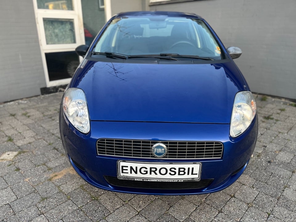 Fiat Punto 1,2 16V Emotion 5d