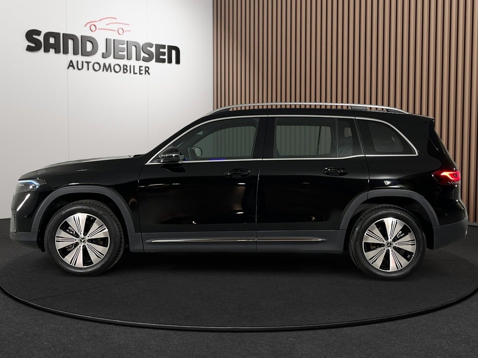 Mercedes EQB300 Progressive 4Matic 7prs 5d