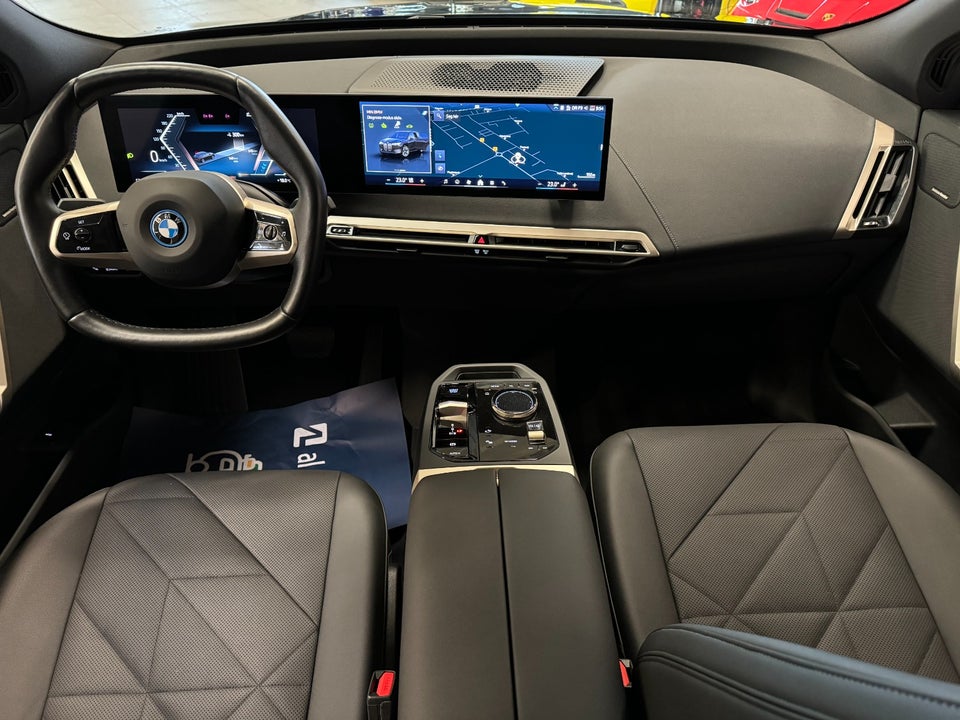 BMW iX xDrive40 Fully Charged 5d