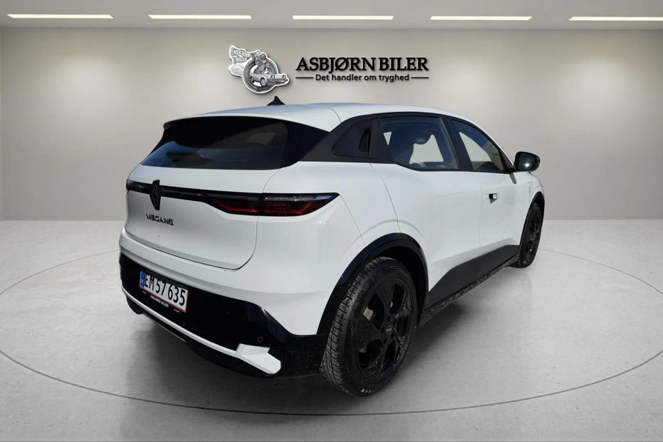 Renault Megane E-Tech 40 Equilibre 5d