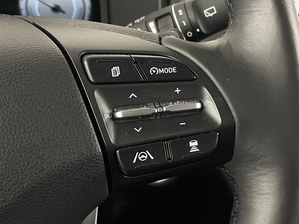 Hyundai Kona 64 EV Advanced 5d