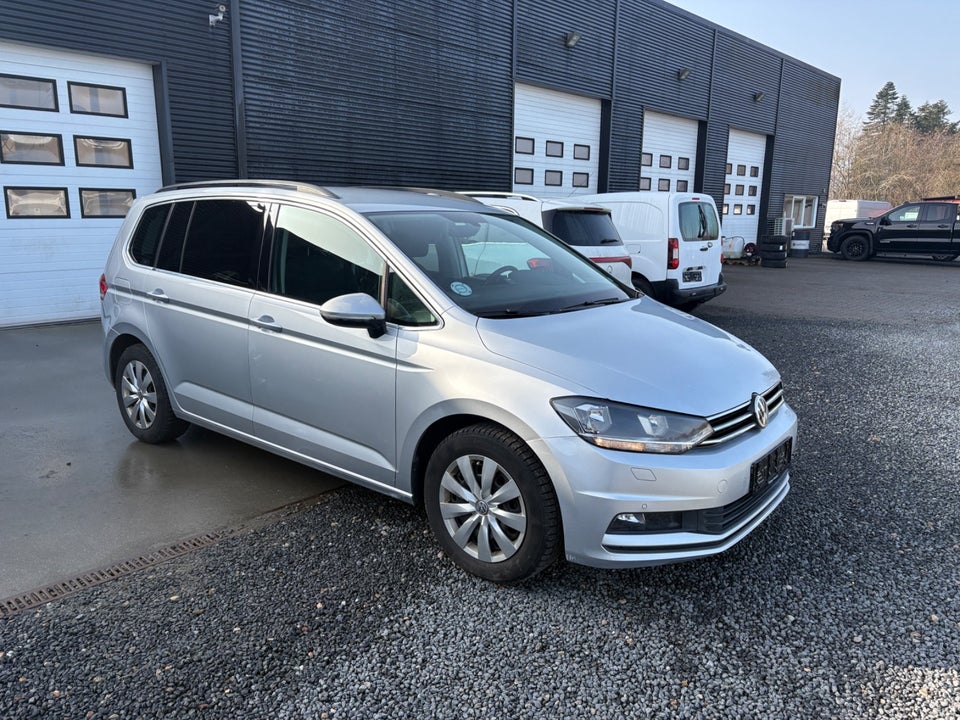VW Touran 1,6 TDi 115 Comfortline Van 5d