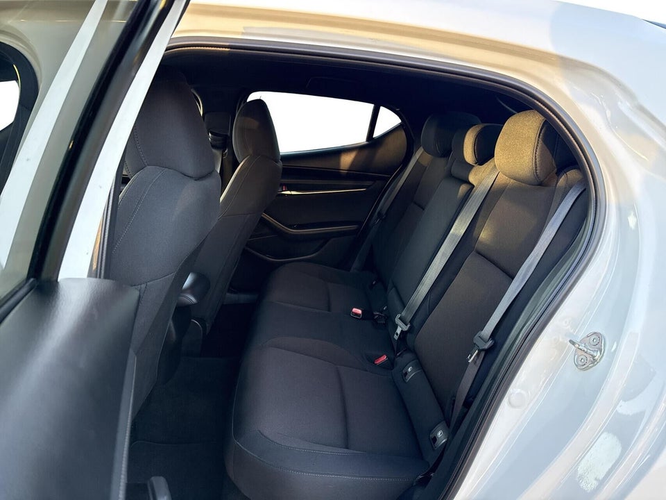 Mazda 3 2,0 SkyActiv-X 180 Sky 5d