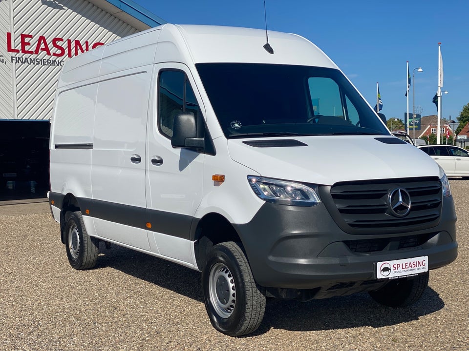 Mercedes Sprinter 319 2,0 CDi A2 Kassevogn aut. 4x4