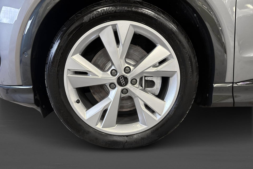 Audi Q4 e-tron 45 Progress 5d