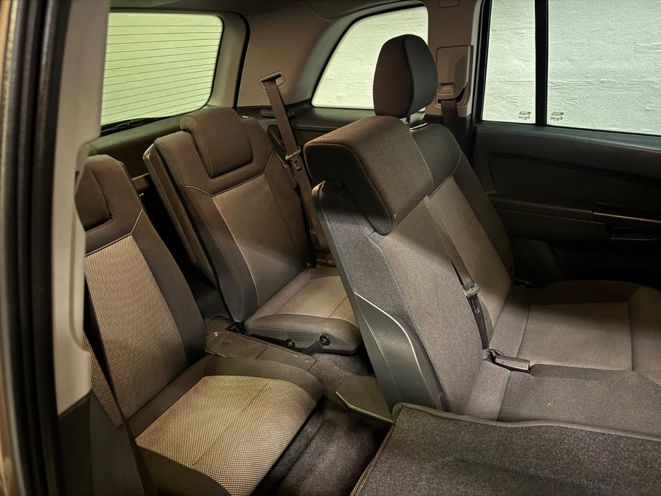 Opel Zafira 1,8 16V Classic 7prs 5d