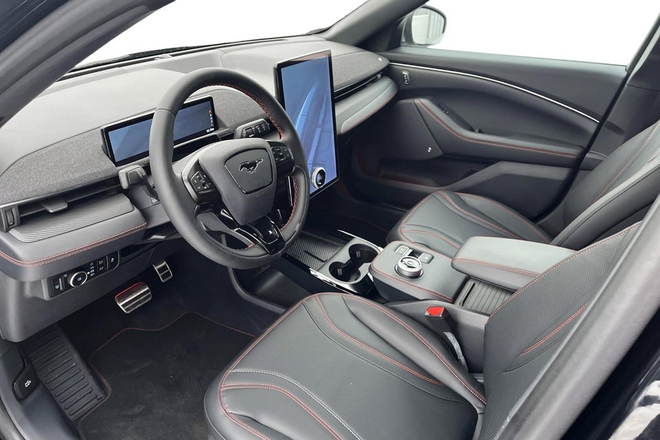 Ford Mustang Mach-E 91 Premium Extended Range AWD 5d