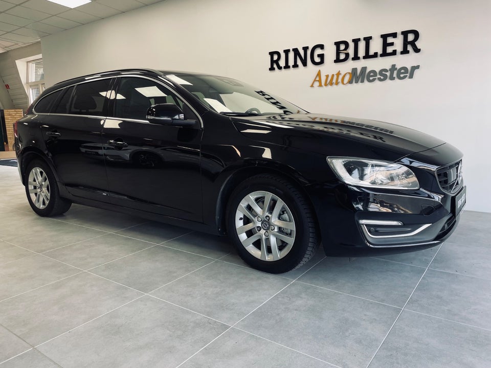 Volvo V60 2,0 D4 181 Momentum aut. 5d