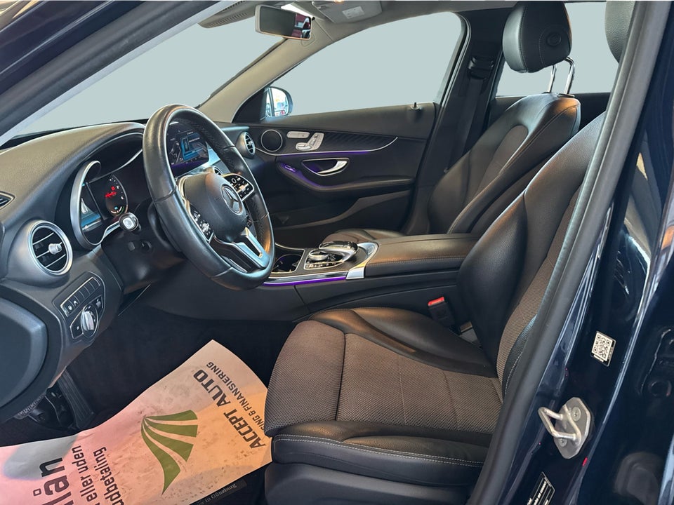 Mercedes C300 de 2,0 Business stc. aut. 5d