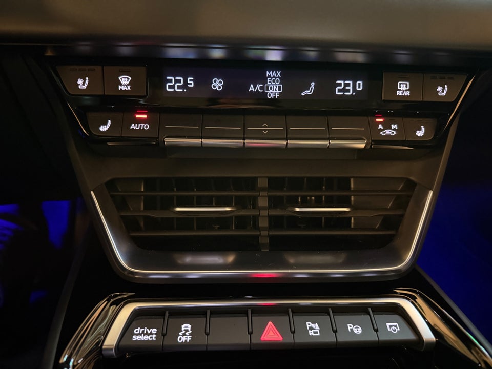 Audi e-tron GT pro quattro 4d