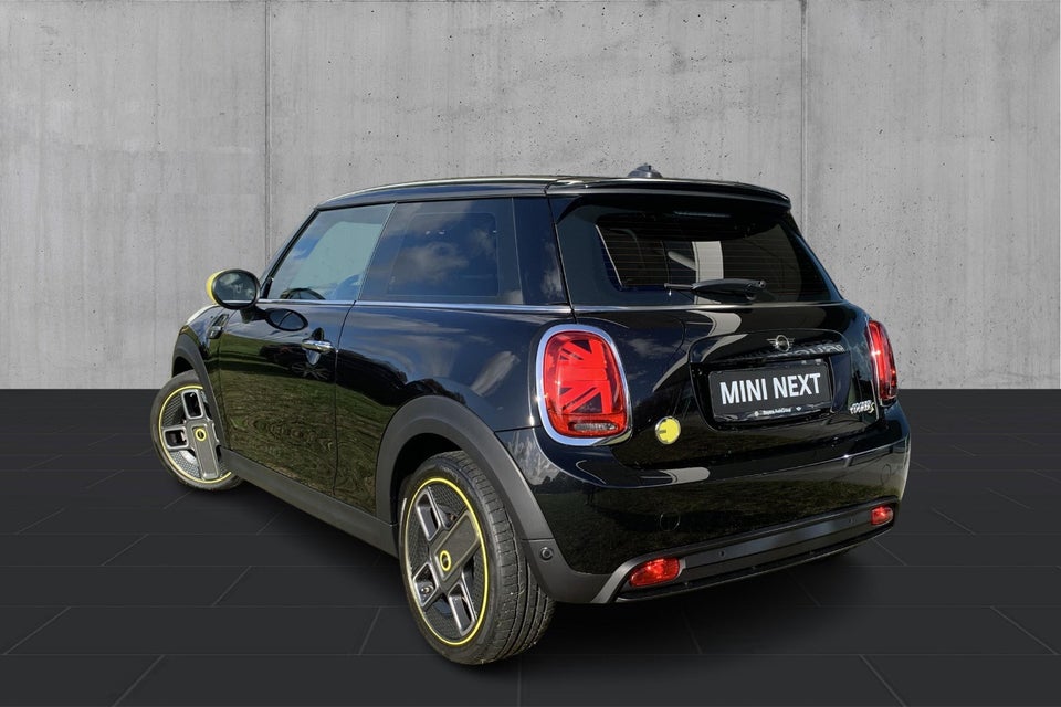 MINI Cooper SE Classic Trim 3d